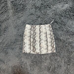 Vestique Leather Skirt